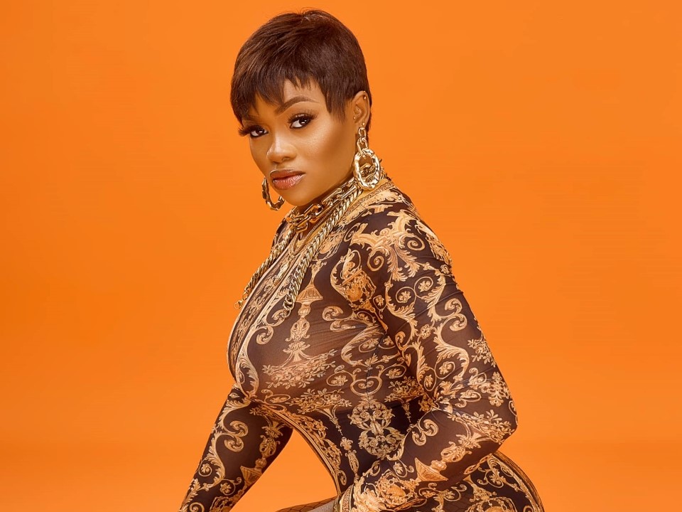 KAMENI «BOSS LADY » VIENT DU GUETTO
